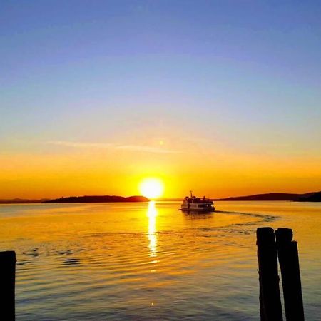 Bellavista La Tua Romantica Vacanza Sul Trasimeno Кастільйоне-дель-Лаго Екстер'єр фото