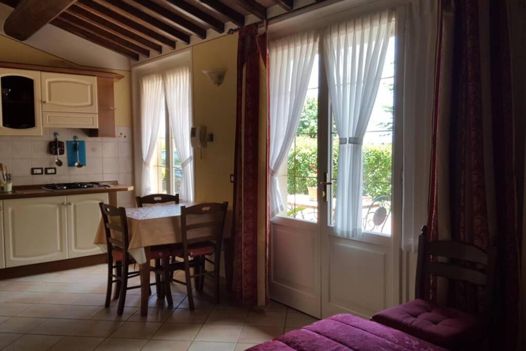 Bellavista La Tua Romantica Vacanza Sul Trasimeno Кастільйоне-дель-Лаго Екстер'єр фото