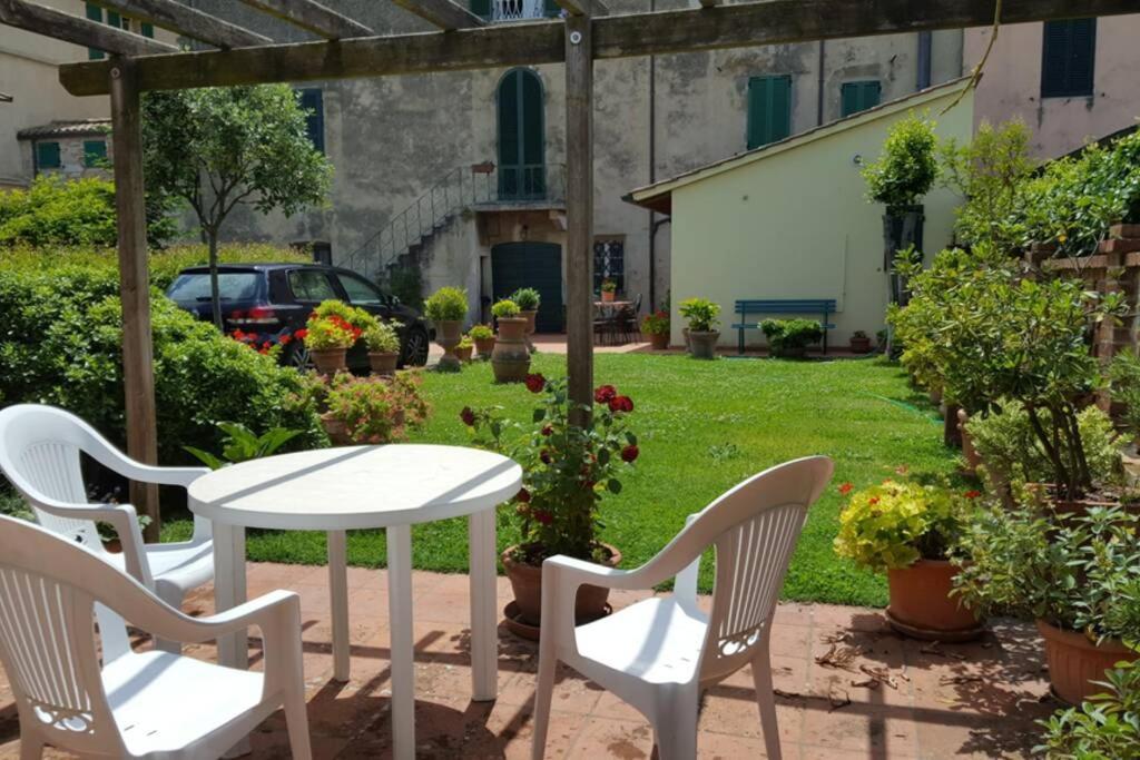 Bellavista La Tua Romantica Vacanza Sul Trasimeno Кастільйоне-дель-Лаго Екстер'єр фото