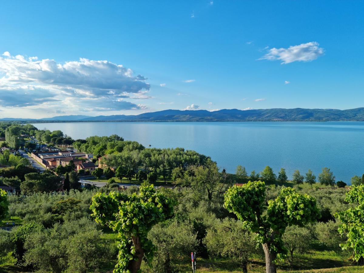 Апартаменти Bellavista La Tua Romantica Vacanza Sul Trasimeno Кастільйоне-дель-Лаго Екстер'єр фото